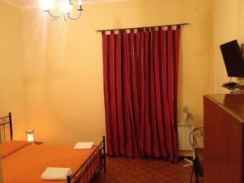 Le Charme House 2 Bed and Breakfast Rom Rum bild